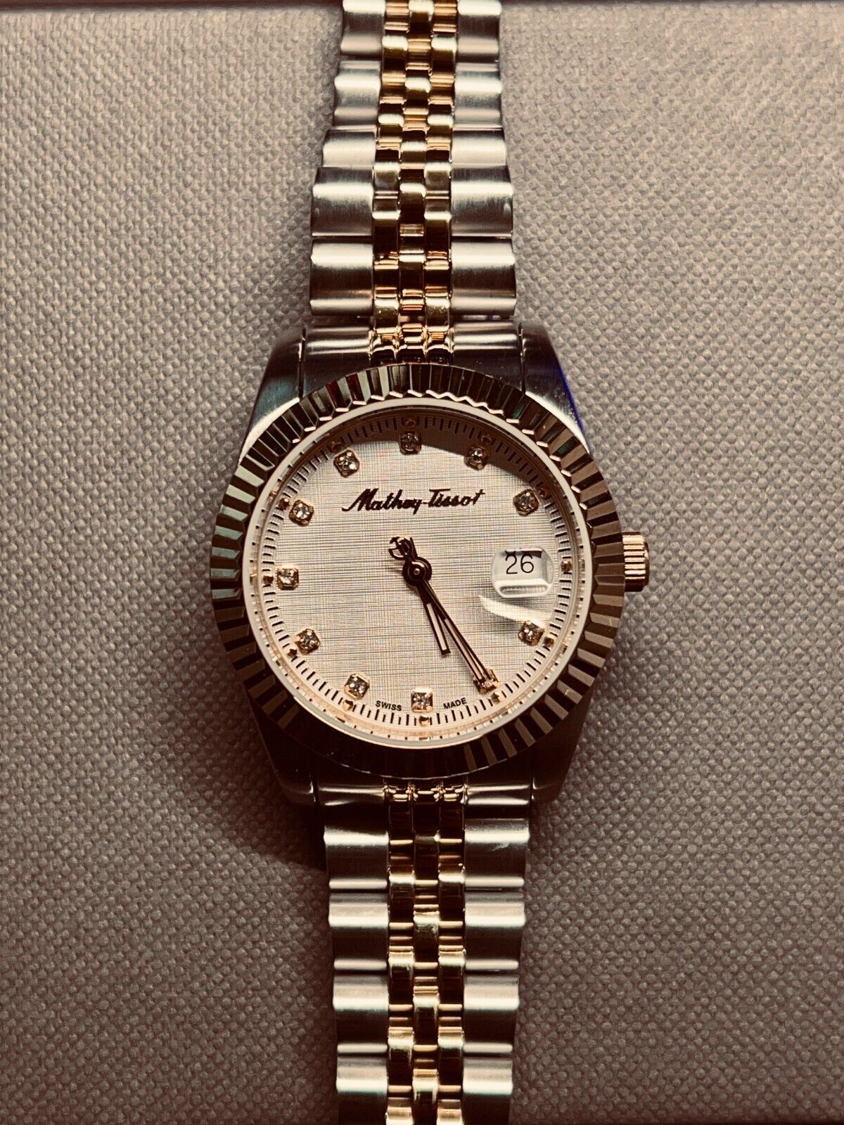 Rolly III 32 mm Silver Stainless Steel Case, Gold/Silver- White Dial