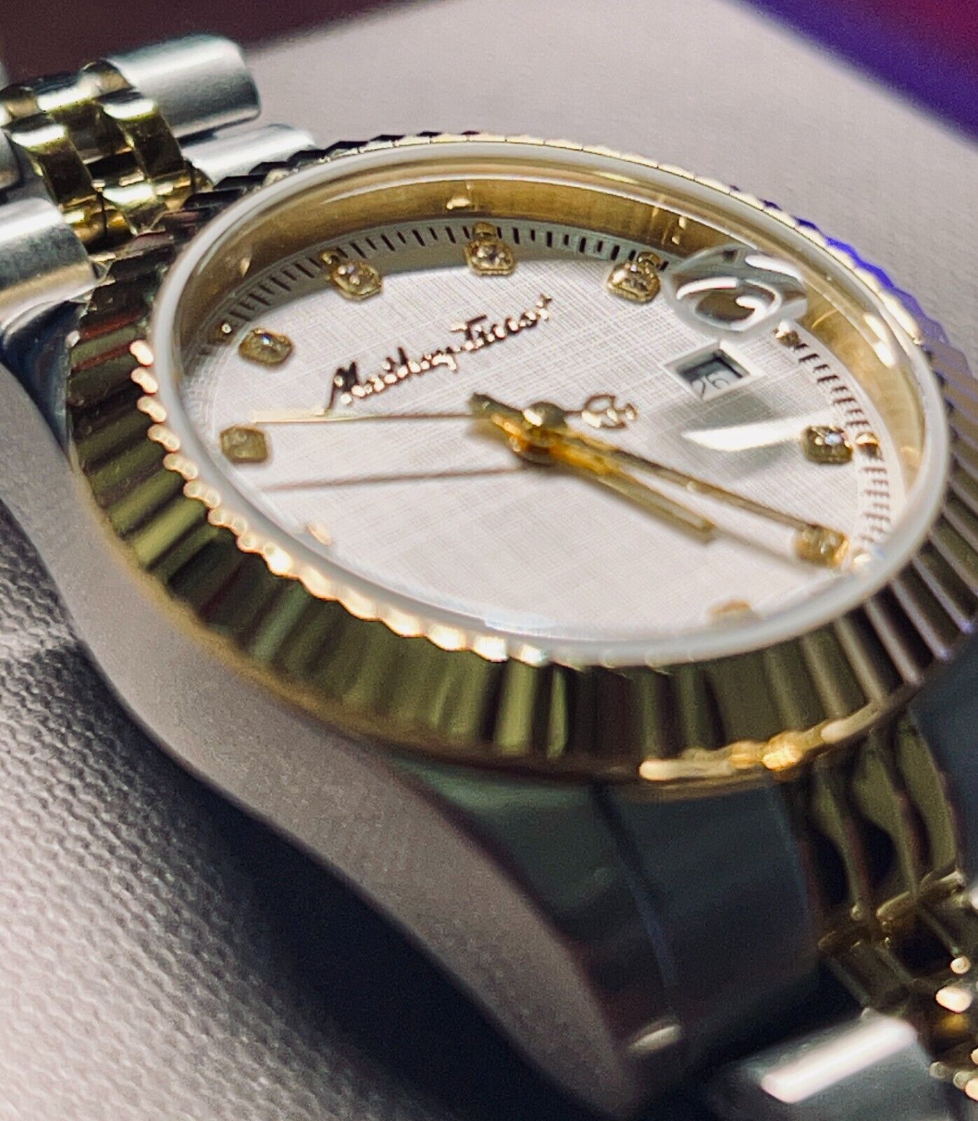 Rolly III 32 mm Silver Stainless Steel Case, Gold/Silver- White Dial