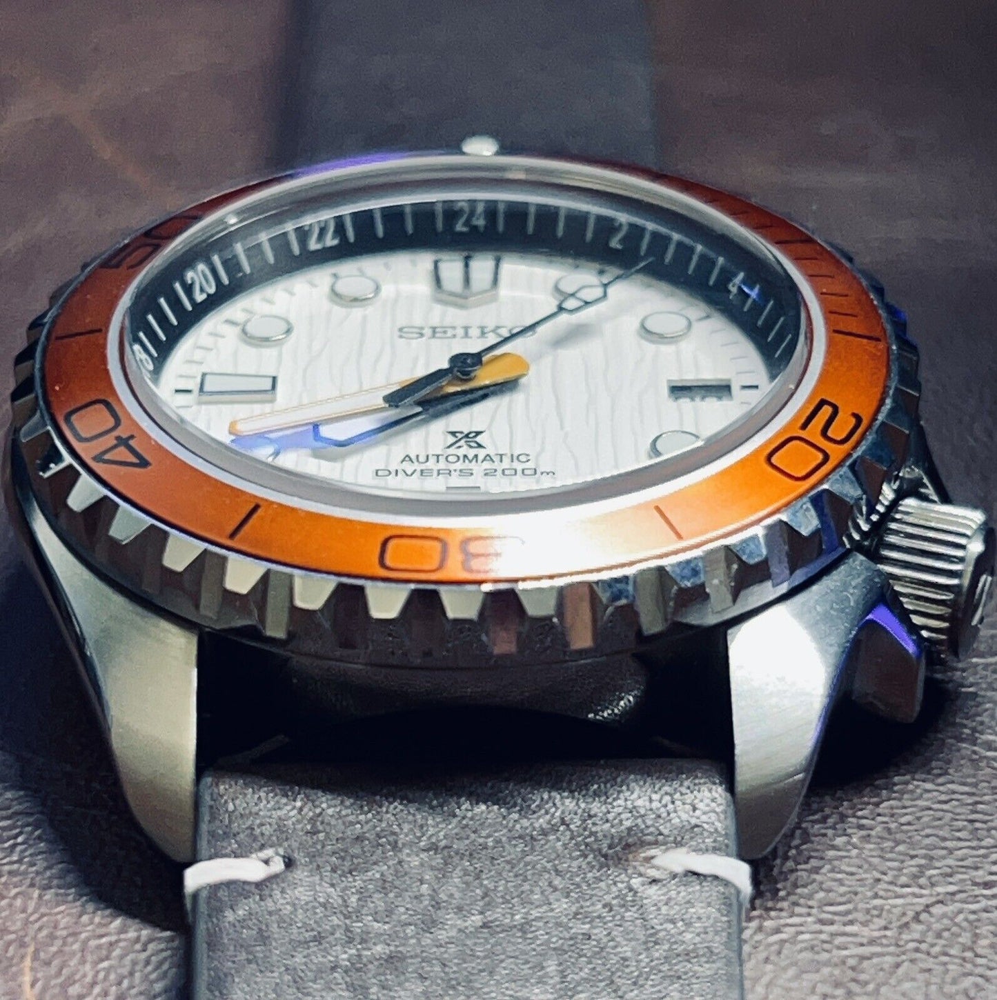 Seiko Mod watch (NH35) movement - White Dial - Automatic