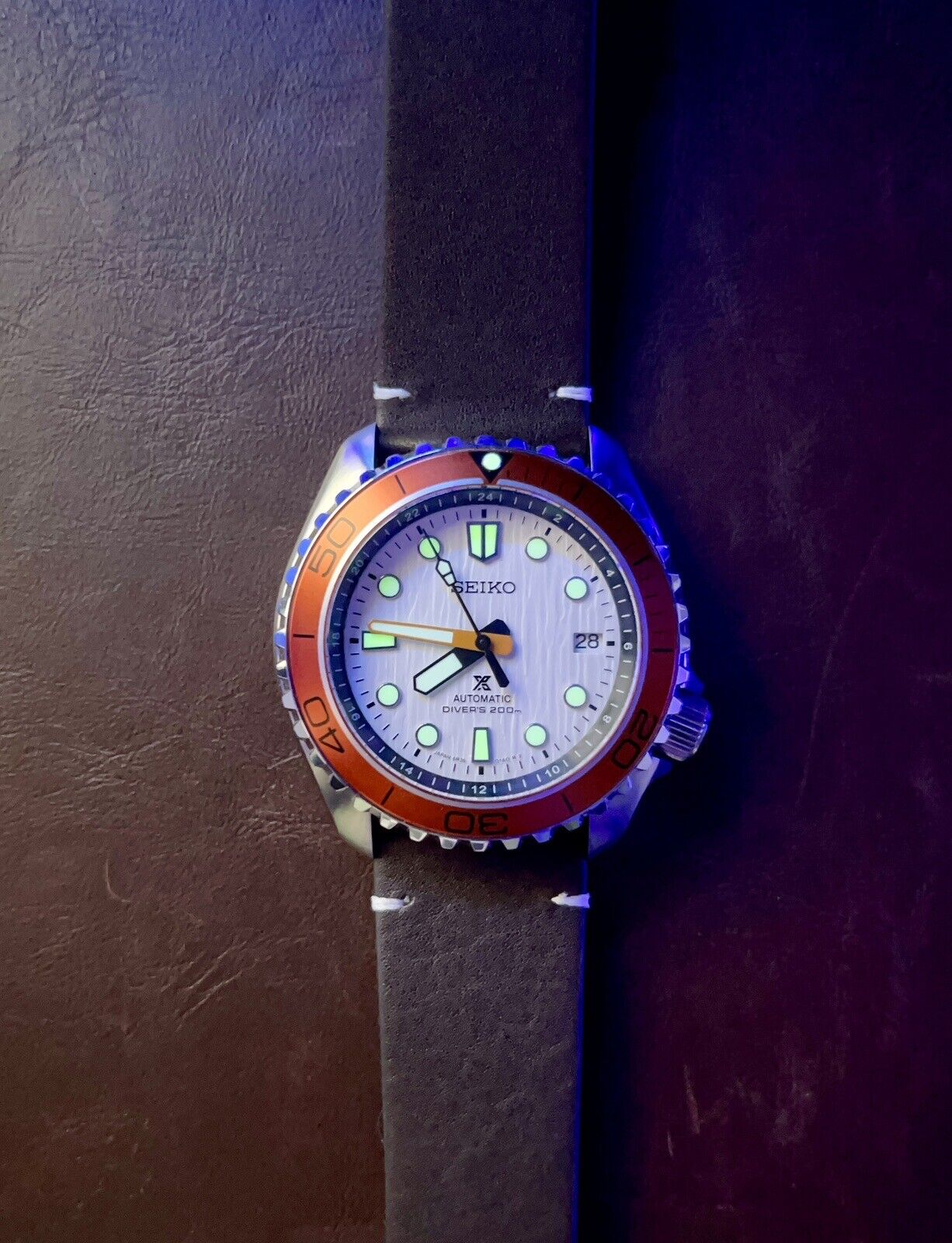 Seiko Mod watch (NH35) movement - White Dial - Automatic