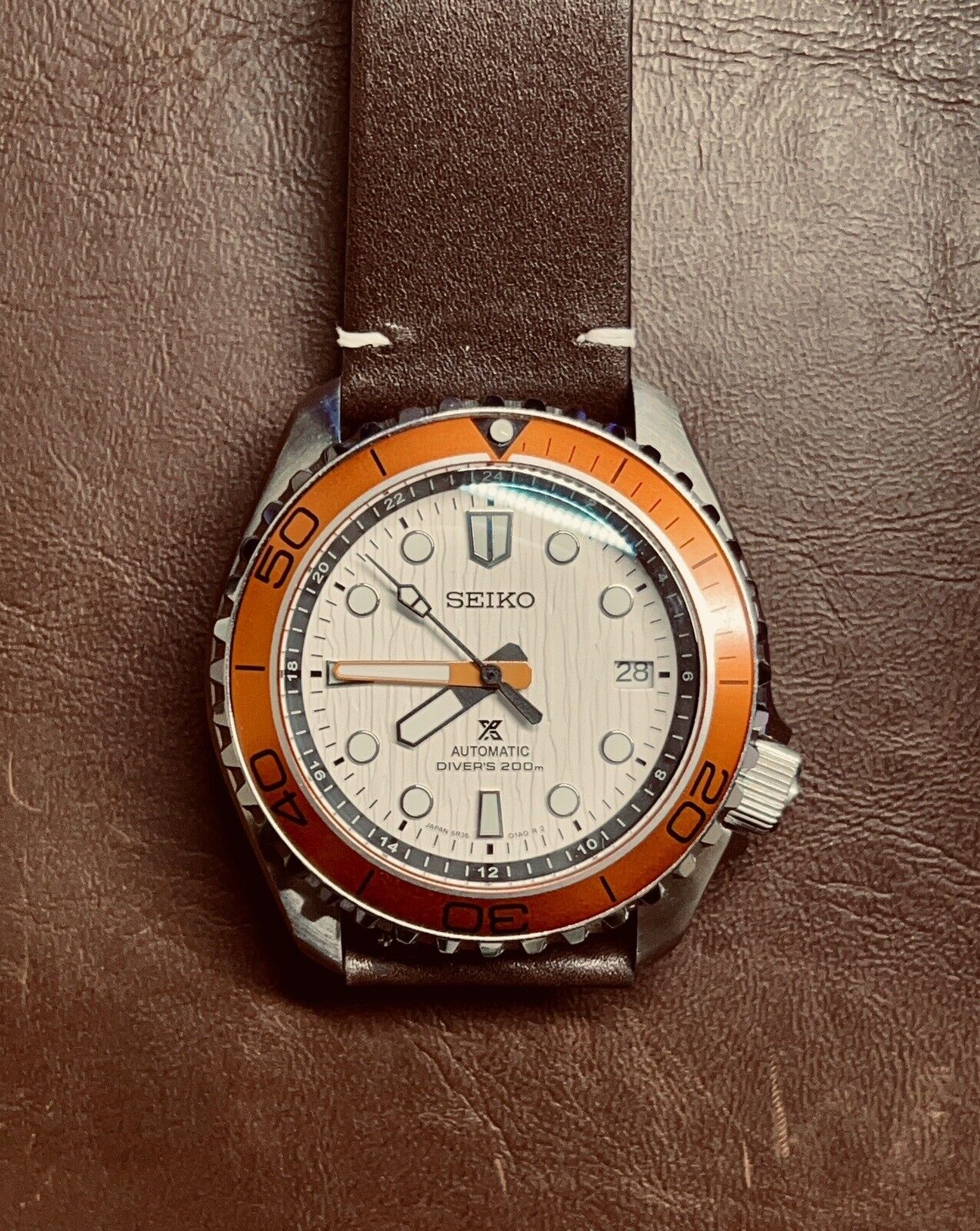 Seiko Mod watch (NH35) movement - White Dial - Automatic