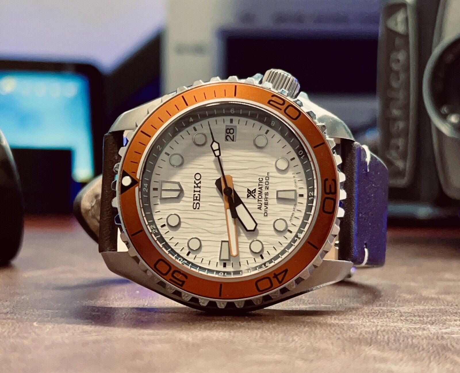 Seiko Mod watch (NH35) movement - White Dial - Automatic