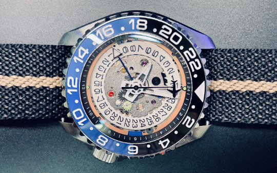 Custom designed Automatic Seiko GMT watch (NH34) movement - Modified Rare